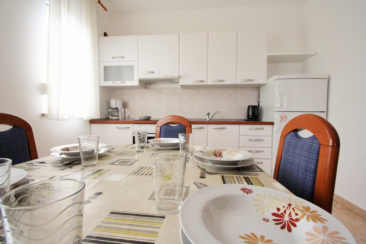 פורץ Apartment Bilic With Balcony מראה חיצוני תמונה