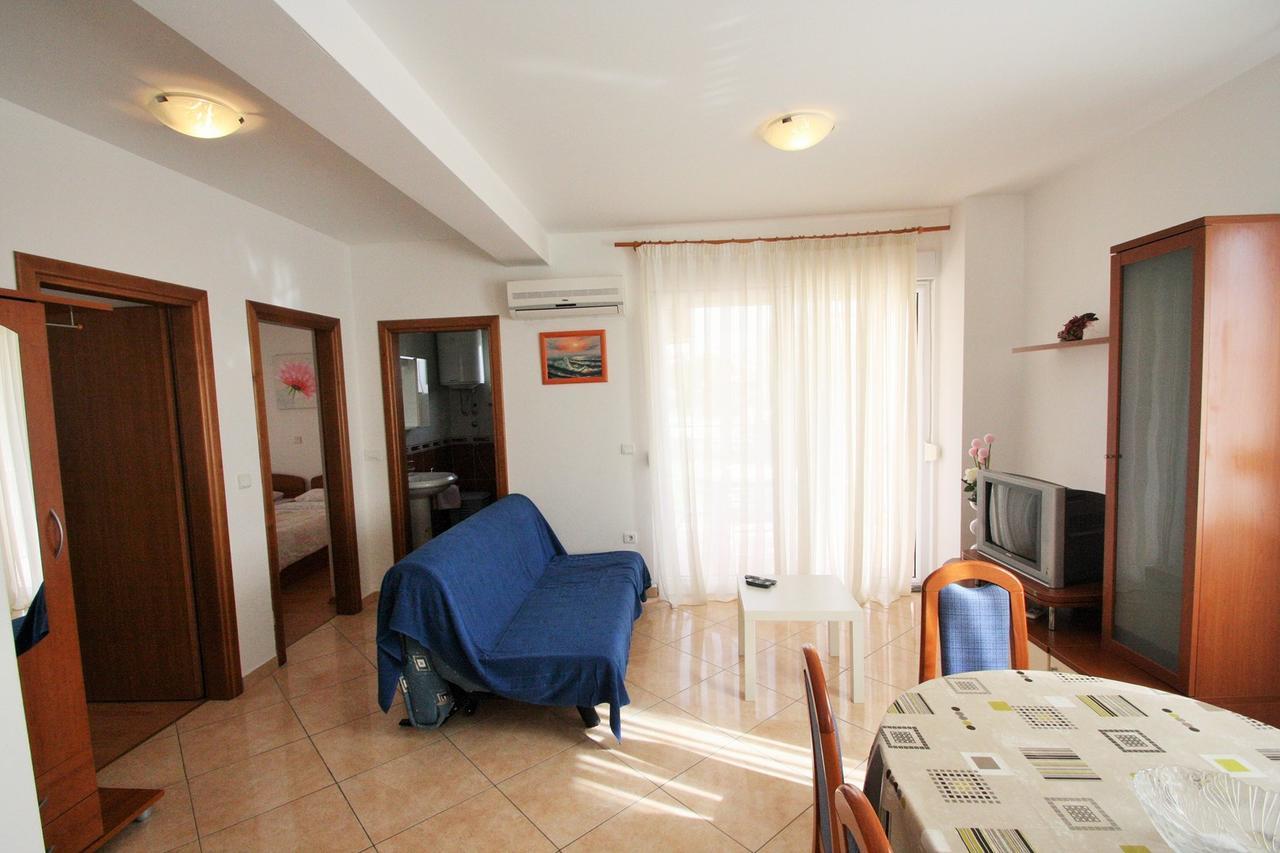 פורץ Apartment Bilic With Balcony מראה חיצוני תמונה